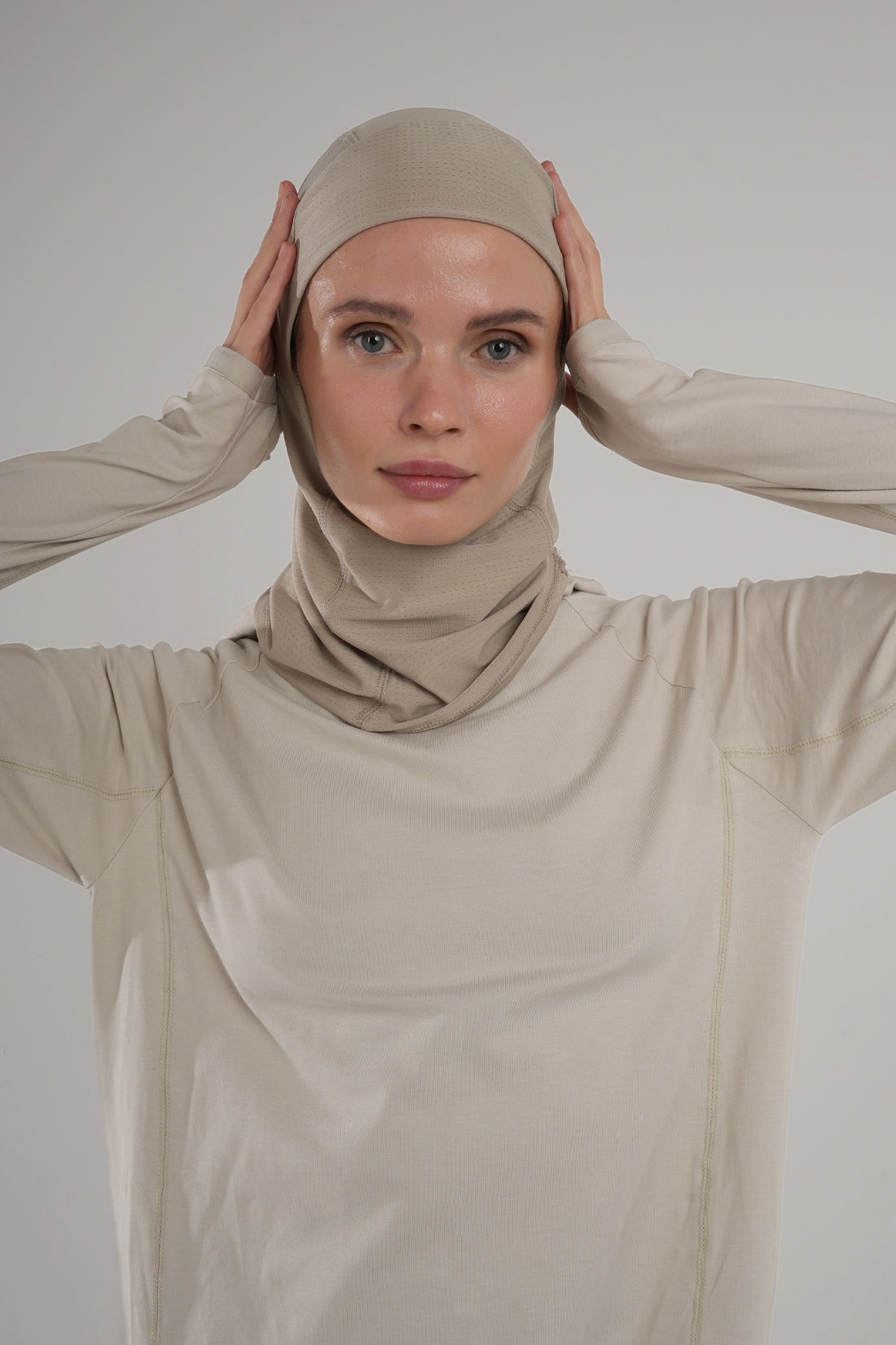 PERFORMANCE SPORTS TECHNICAL HIJAB BEIGE